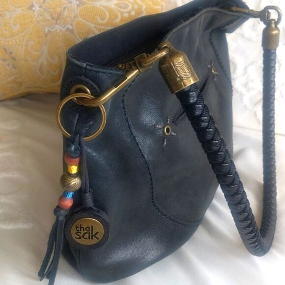 The Sak Indio SmokyBlack Leather Hobo Shoulder Bag - Picture 5 of 16